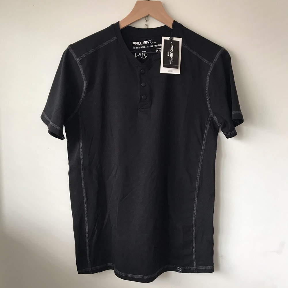 Projek raw black henley short sleeve t shirt